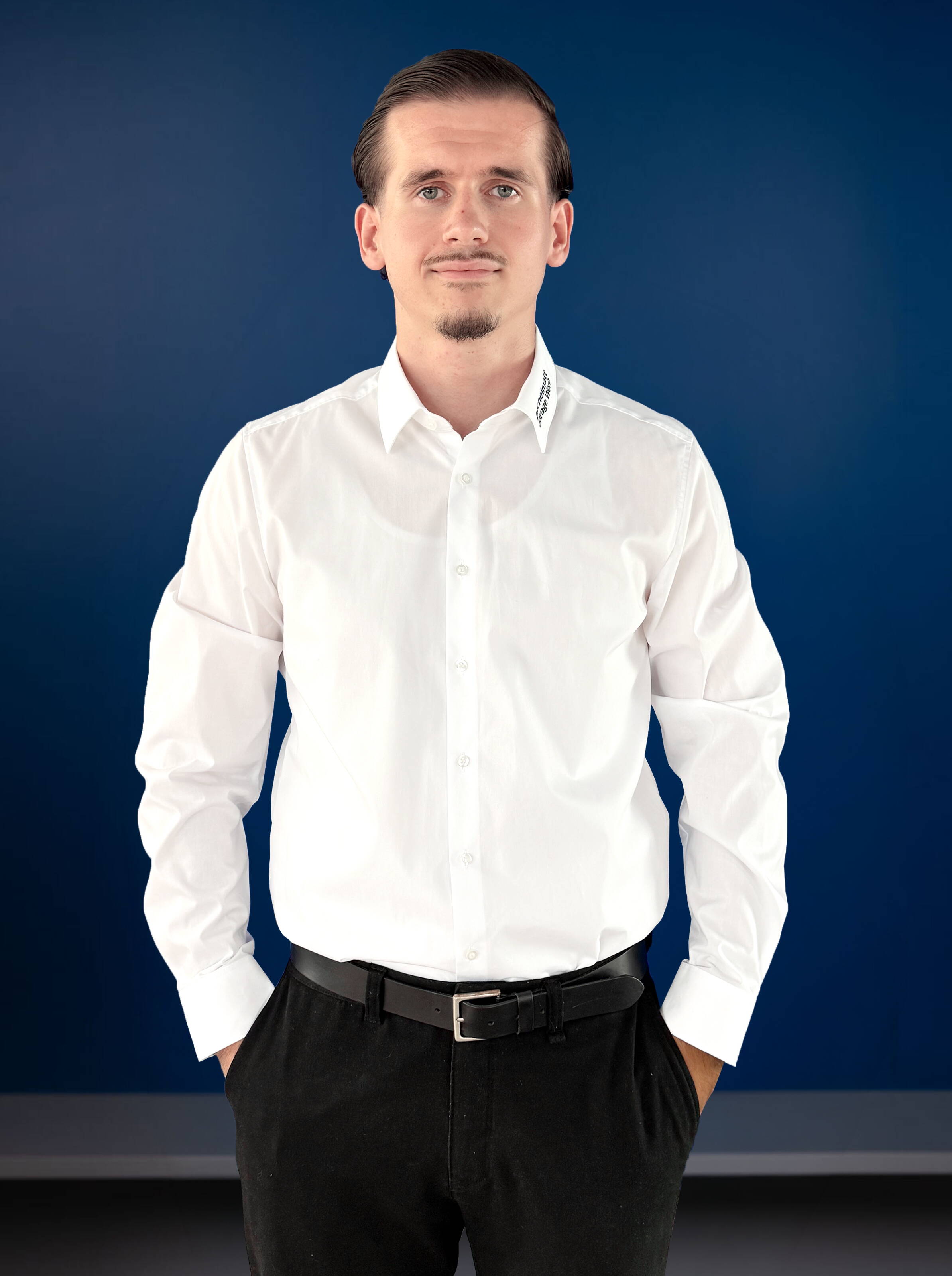 fitimiseni_portraitcover_n.jpg fitimiseni_portraitcover_n.jpg